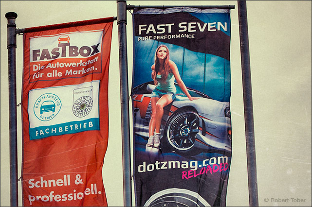 Dotz Fast Seven Fahne / Banner mit Miss Austria Anna Hammel. © Robert Tober Photography · www.toro.cc